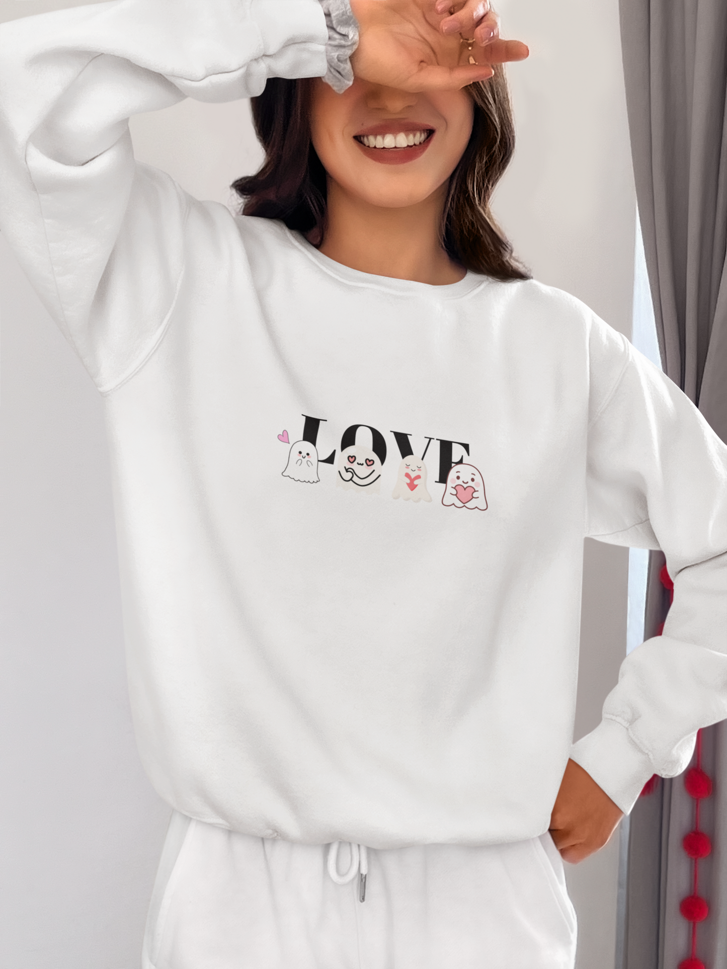 Cute Ghosts 'Love' Unisex Sweatshirt